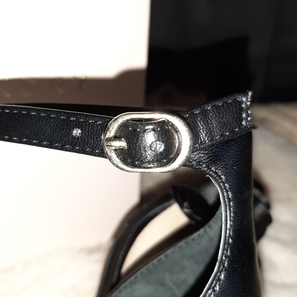 Chinese Laundry ruffled heels - Picture 7 of 7